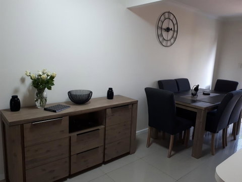 Townhouse On The Marina - Accommodation Port Hedland 2