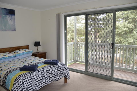 Townhouse On The Marina - Accommodation Port Hedland 15
