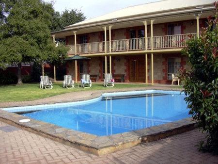 Clare Central - Accommodation Port Hedland 5