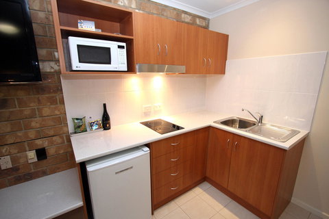 Clare Central - Accommodation Port Hedland 36