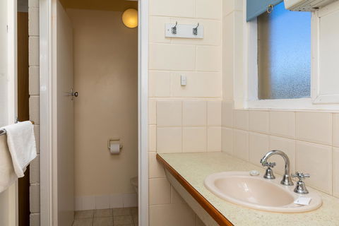 Blue Seas Motel - Accommodation Port Hedland 9