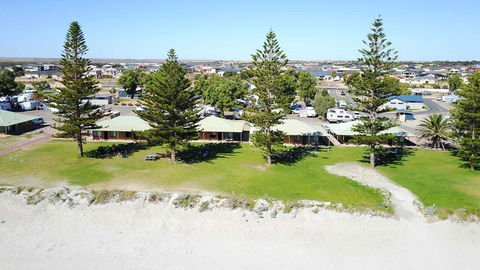 Wallaroo Holiday Park - Accommodation Port Hedland 0