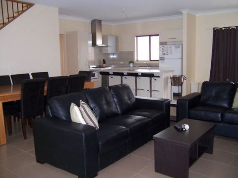 Relax On Par - Accommodation Port Hedland 8