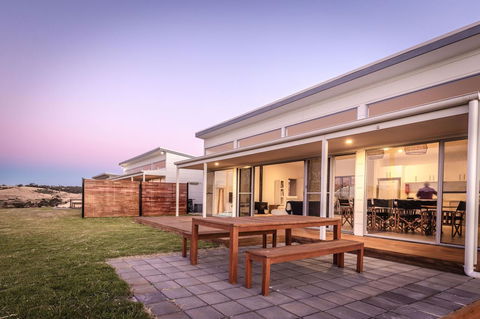 Middle River Beach House, Western House - Accommodation Port Hedland 16
