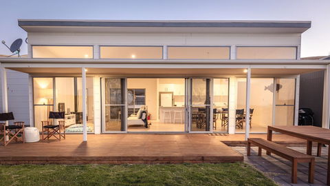 Middle River Beach House, Western House - Accommodation Port Hedland 15