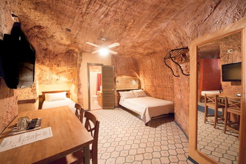 The Underground Motel - Accommodation Port Hedland 21