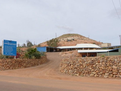 The Underground Motel - Accommodation Port Hedland 22