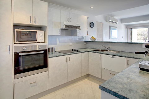 Bay Bliss - Accommodation Port Hedland 7