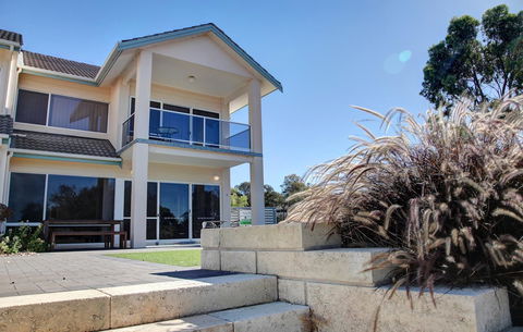 Bay Bliss - Accommodation Port Hedland 0