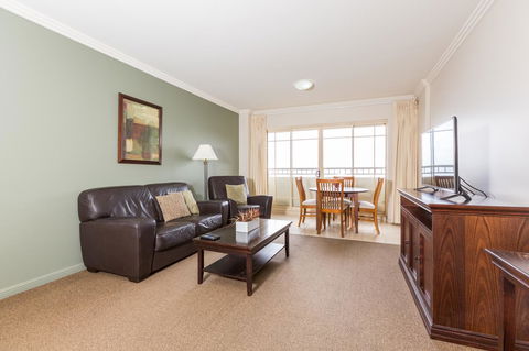 Ramada Resort By Wyndham Shoal Bay - Accommodation Port Hedland 23