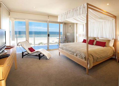 Adelaide Luxury Beach House - Accommodation Port Hedland 4