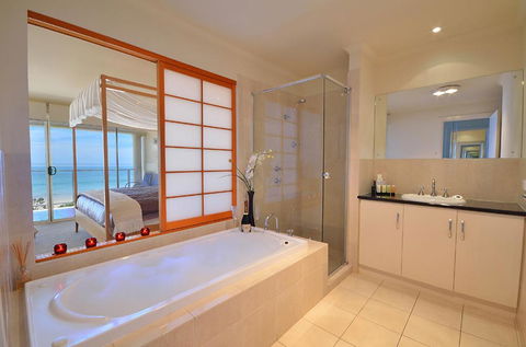 Adelaide Luxury Beach House - Accommodation Port Hedland 11