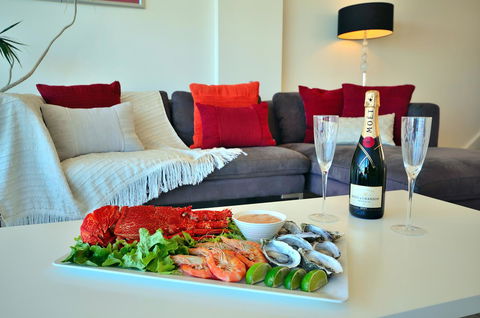 Adelaide Luxury Beach House - Accommodation Port Hedland 28