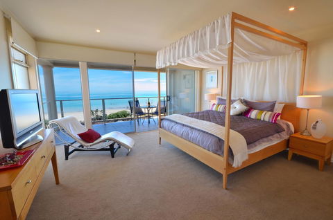 Adelaide Luxury Beach House - Accommodation Port Hedland 2