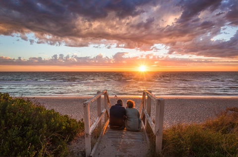 Adelaide Luxury Beach House - Accommodation Port Hedland 21