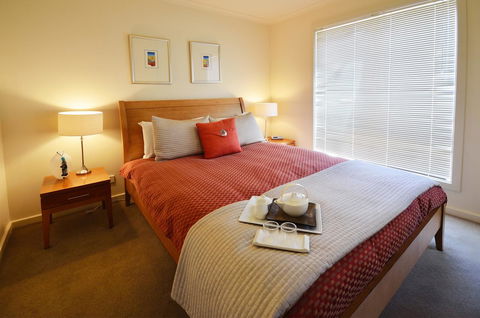 Adelaide Luxury Beach House - Accommodation Port Hedland 34