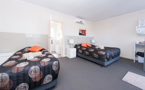 Blue Lake Motel - Accommodation Port Hedland 1