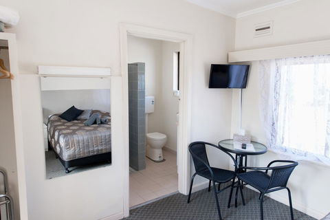 Blue Lake Motel - Accommodation Port Hedland 6