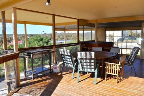 Baywatch - Accommodation Port Hedland 9