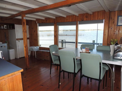 PS Federal Retreat Paddle Steamer Goolwa - Accommodation Port Hedland 23