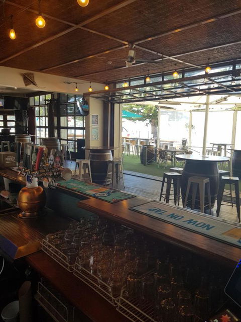 Pier Hotel Port Lincoln - Accommodation Port Hedland 3