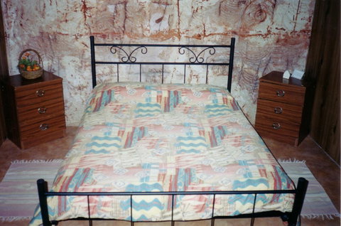 Radeka Downunder Underground Motel - Accommodation Port Hedland 3