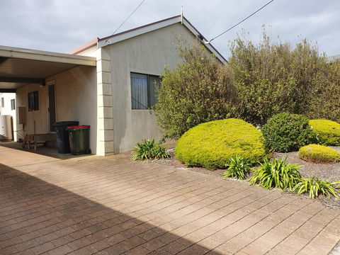 Super Central Location - Accommodation Port Hedland 2