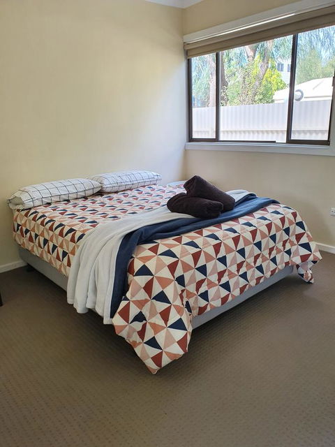 Super Central Location - Accommodation Port Hedland 7