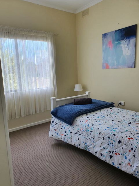 Super Central Location - Accommodation Port Hedland 9