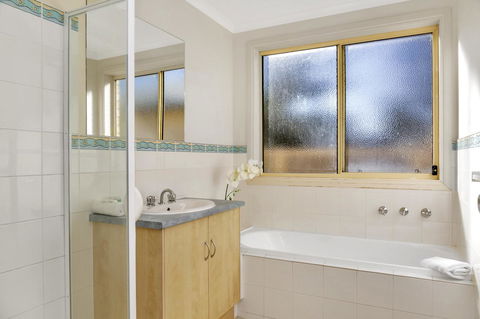 The Lighthouse - Port Willunga - C21 SouthCoast Holidays - Accommodation Port Hedland 11