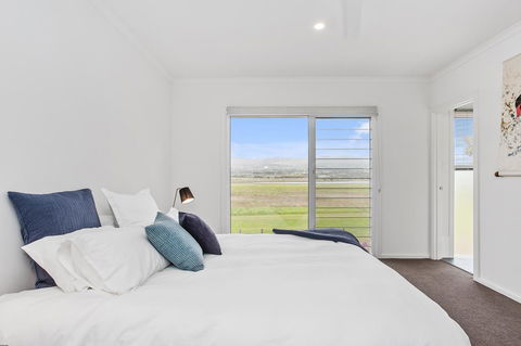 Sea View At Silver Sands - C21 SouthCoast Holidays - Accommodation Port Hedland 10
