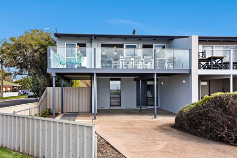 Sorrento - Aldinga Beach - Accommodation Port Hedland 12