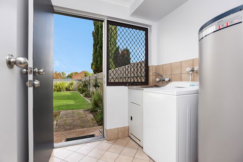 Sorrento - Aldinga Beach - Accommodation Port Hedland 1