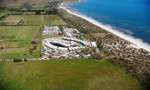 South Shores Yellowfin Villa 96 - South Shores Normanville - Accommodation Port Hedland 8