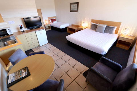 Harbour View Motel - Accommodation Port Hedland 24