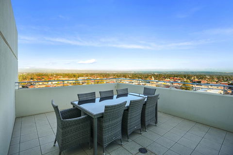 Glenelg Skyline Penthouse - Accommodation Port Hedland 39