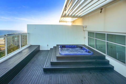 Glenelg Skyline Penthouse - Accommodation Port Hedland 15