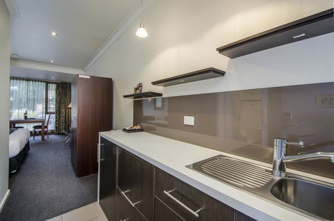 The Commodore - Accommodation Port Hedland 42