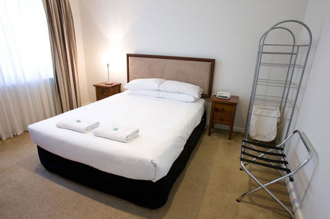 The Commodore - Accommodation Port Hedland 22