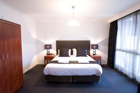 The Commodore - Accommodation Port Hedland 7