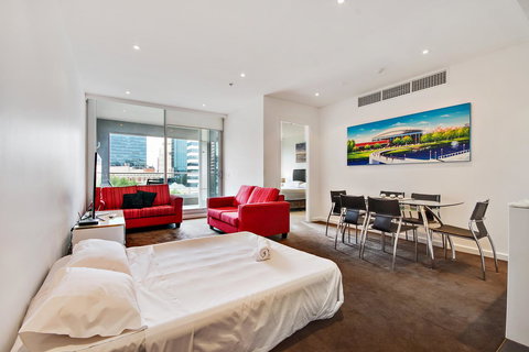 Swainson On Hindmarsh - Accommodation Port Hedland 8