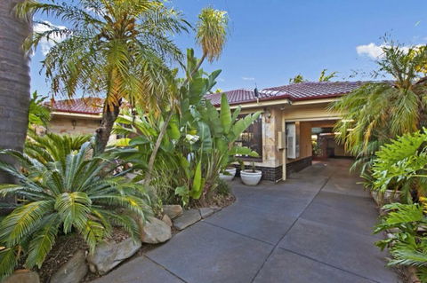 The Palms - Accommodation Port Hedland 7