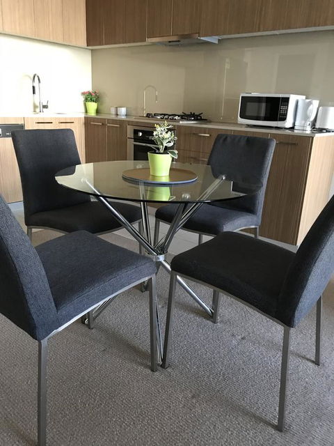 Ther-Rich 2Brm CBD Apartment - Accommodation Port Hedland 14