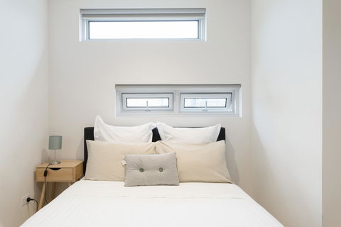 Ther-Rich 2Brm CBD Apartment - Accommodation Port Hedland 6