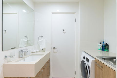Ther-Rich 2Brm CBD Apartment - Accommodation Port Hedland 30