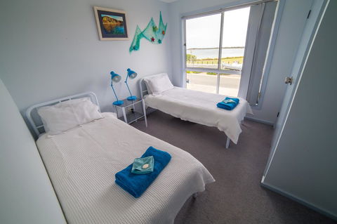 Marina Reflections - Accommodation Port Hedland 16