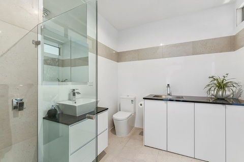 KENNEDY EXECUTIVE TOWNHOUSE - Accommodation Port Hedland 5