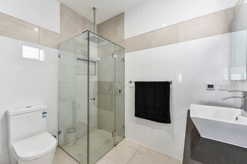 KENNEDY EXECUTIVE TOWNHOUSE - Accommodation Port Hedland 7