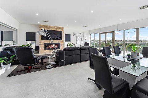 KENNEDY EXECUTIVE TOWNHOUSE - Accommodation Port Hedland 19