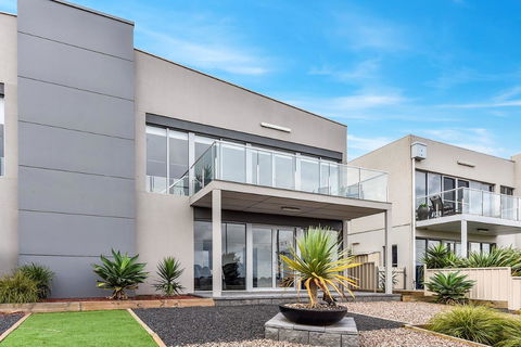 KENNEDY EXECUTIVE TOWNHOUSE - Accommodation Port Hedland 17